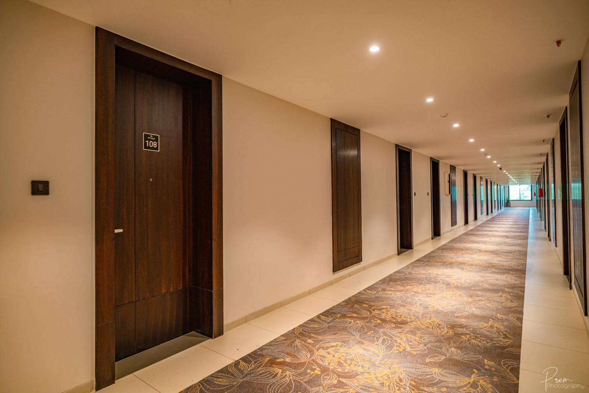 Hotel Omaya Garden Raipur  Luaran gambar