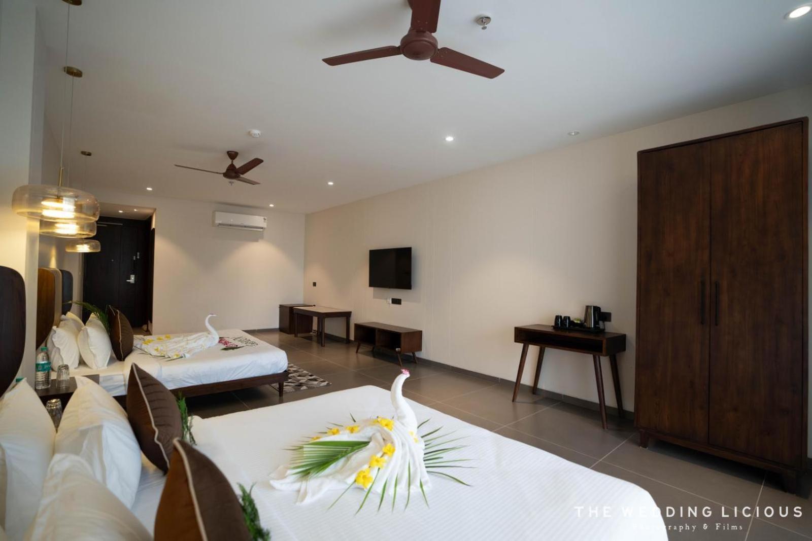 Hotel Omaya Garden Raipur  Luaran gambar